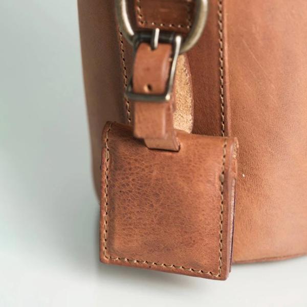 Chicinskates The Leather Lens Case Bag