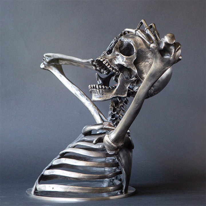 Break the Rules Madness Skeleton Bust Sculpture