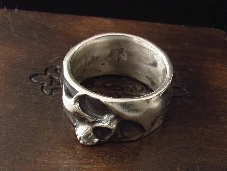 Sterling Silver Taphophile Skull Band Ring