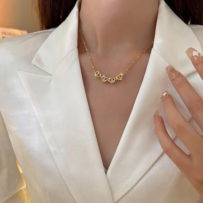 🔥 Last Day Promotion 45% OFF🎁-Lucky Heart Sterling Silver Necklace WITH SIX ROSES