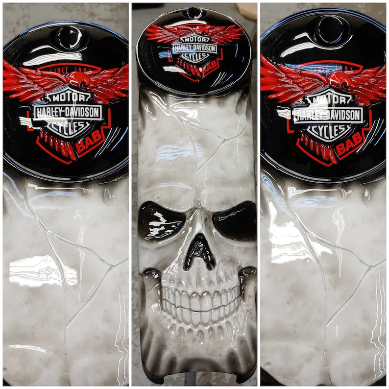 3D eagle and skull stretching through Harley Davidson fuel console