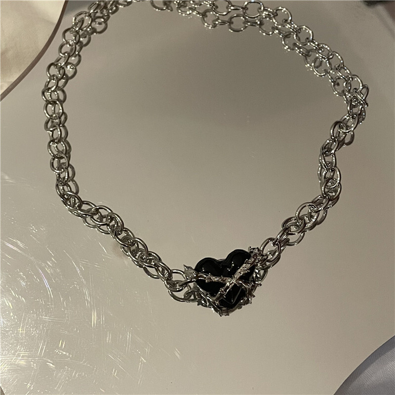 Thorn love earrings / bracelet / necklace