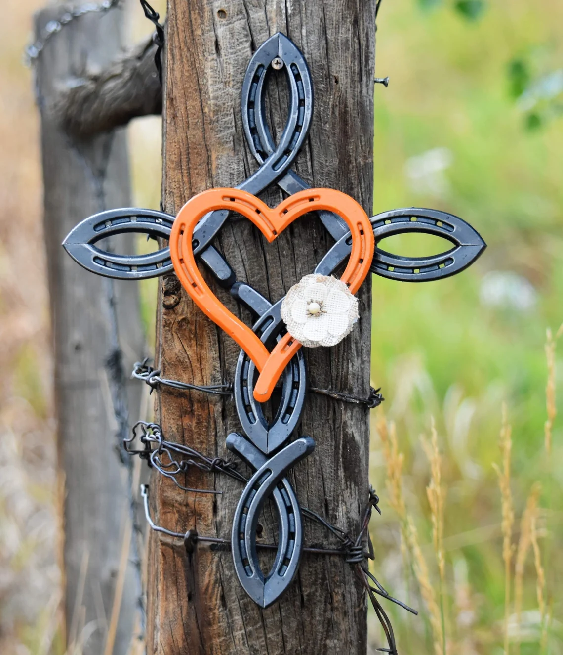 🔥Last Day 50% OFF🍀Natural Horseshoe Cross With Heart ✈Buy 2 Free Shipping