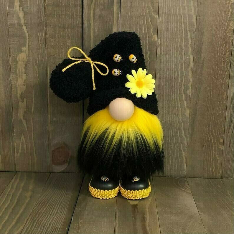 Bumble bee gnome--Summer gnome decor,Mother day gift
