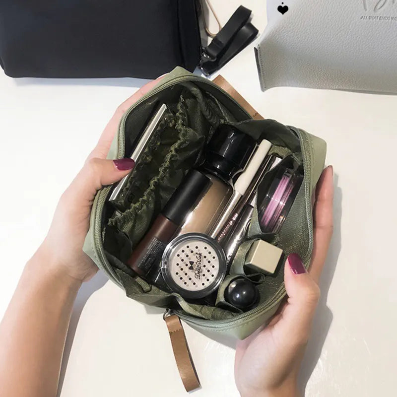 Essential Cosmetic Bag