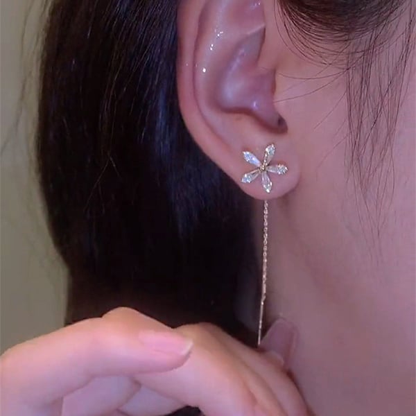 (HOT SALE)925 Sterling Silver Shiny Diamond Earrings