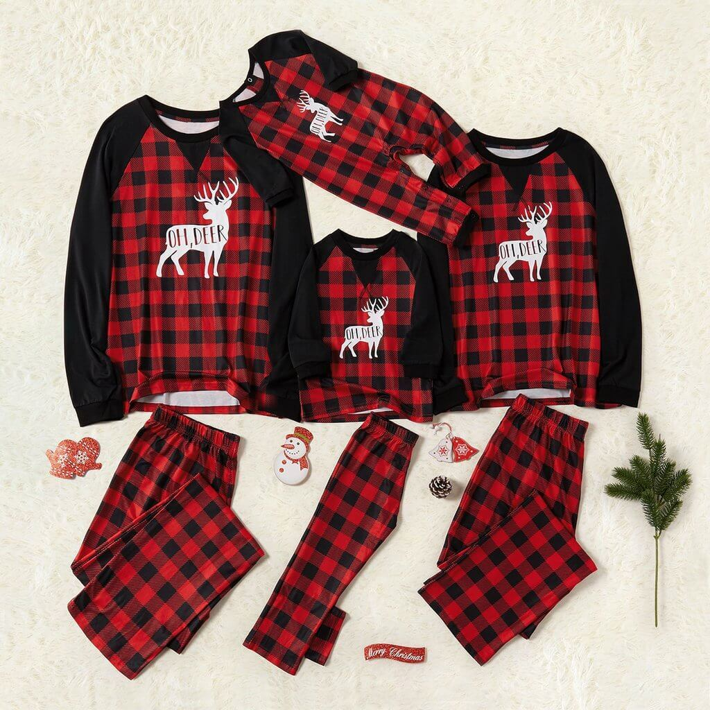 Christmas Deer Print Plaid Design Family Matching Pajamas Set