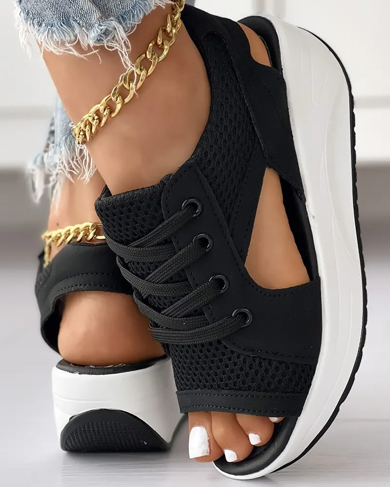 CONTRAST PANELED CUTOUT LACE-UP MUFFIN SANDALS