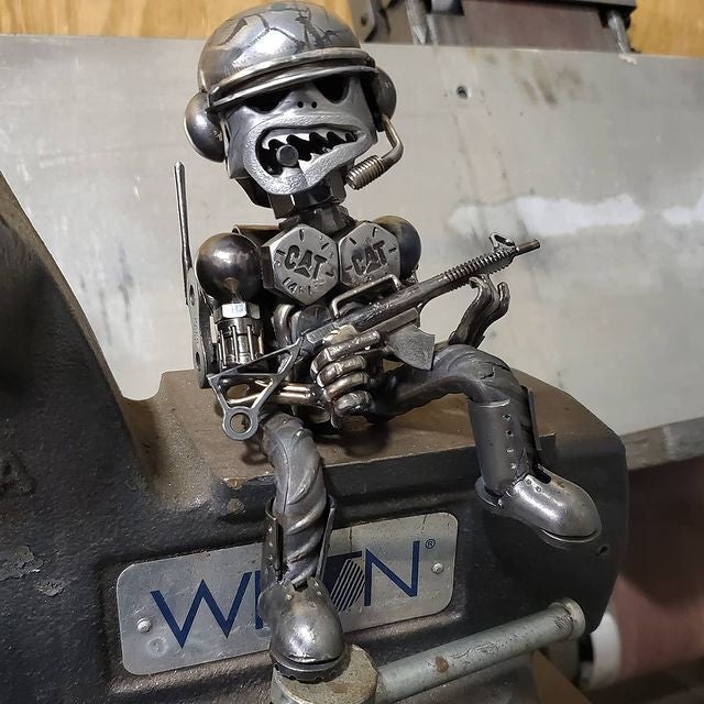 Recycling/Scrap Metal Standing Warrior Sculpture 🤖 Handmade-Piston Man