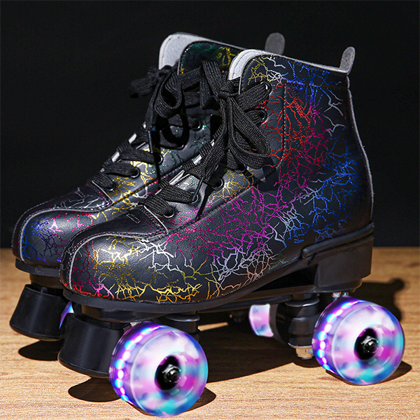 Chicinskates Black Lightning Roller Skates
