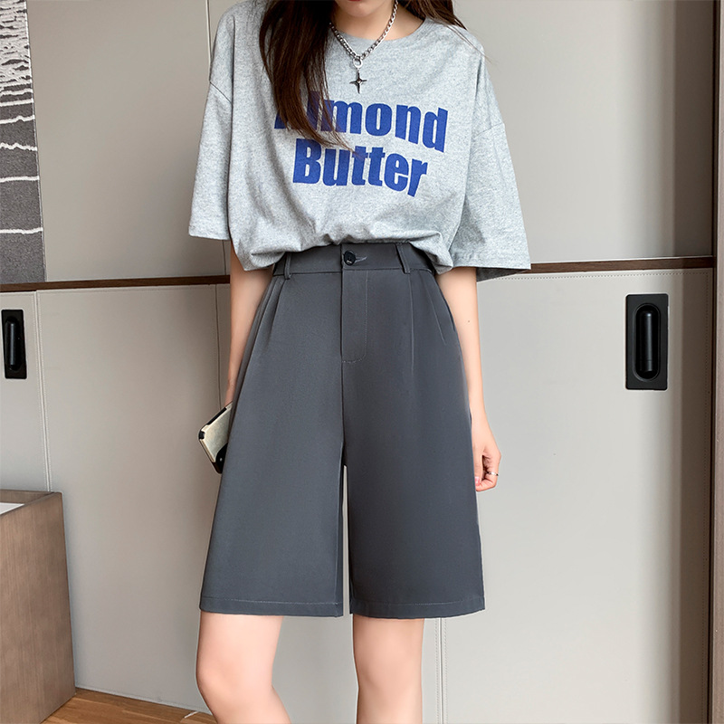 Woman's Casual Shorts