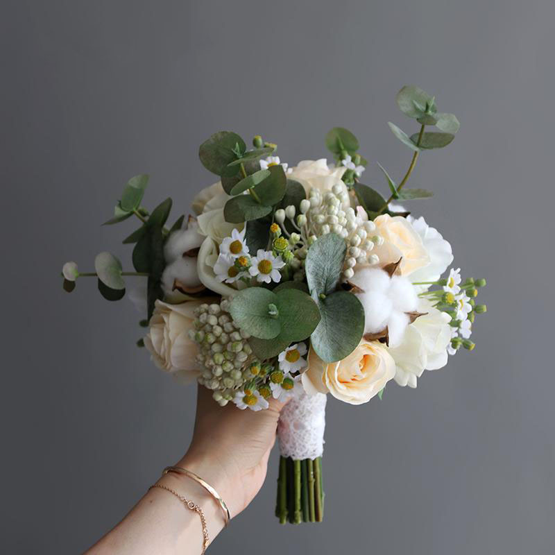 Holding Artificial Flowers For Bride Registration Wedding Photography Props For Home