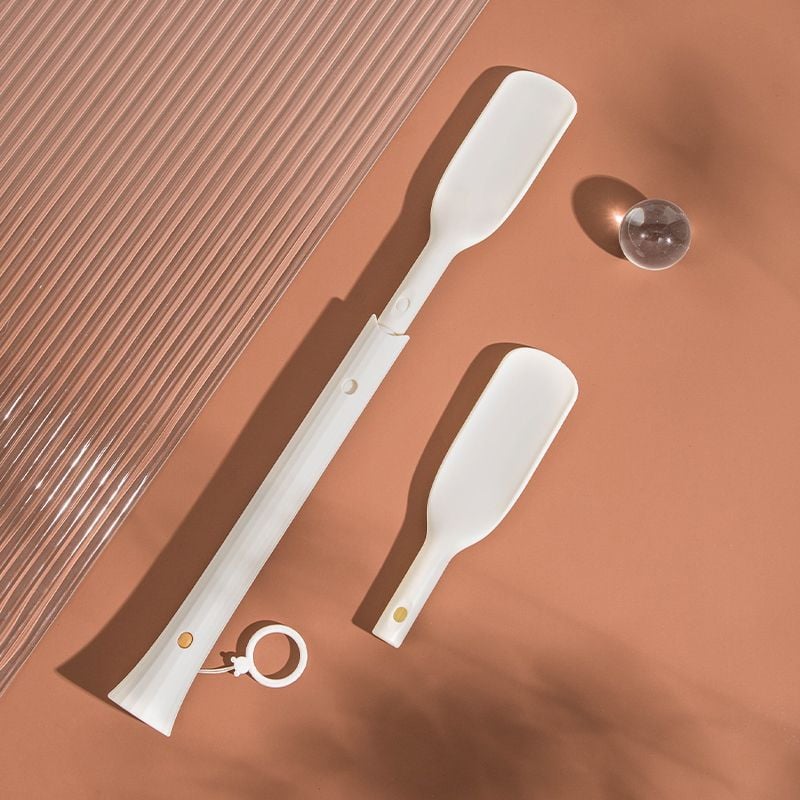(🔥Last Day Promotion-SAVE 50% OFF) Telescopic Adjustable Length Shoe Horn--BUY 2 GET 1 FREE