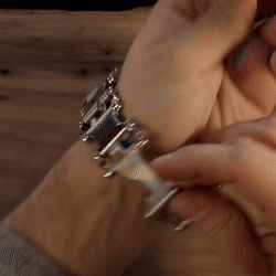 Stainless Steel Wearable Multifunction Tool Tread Bracelet