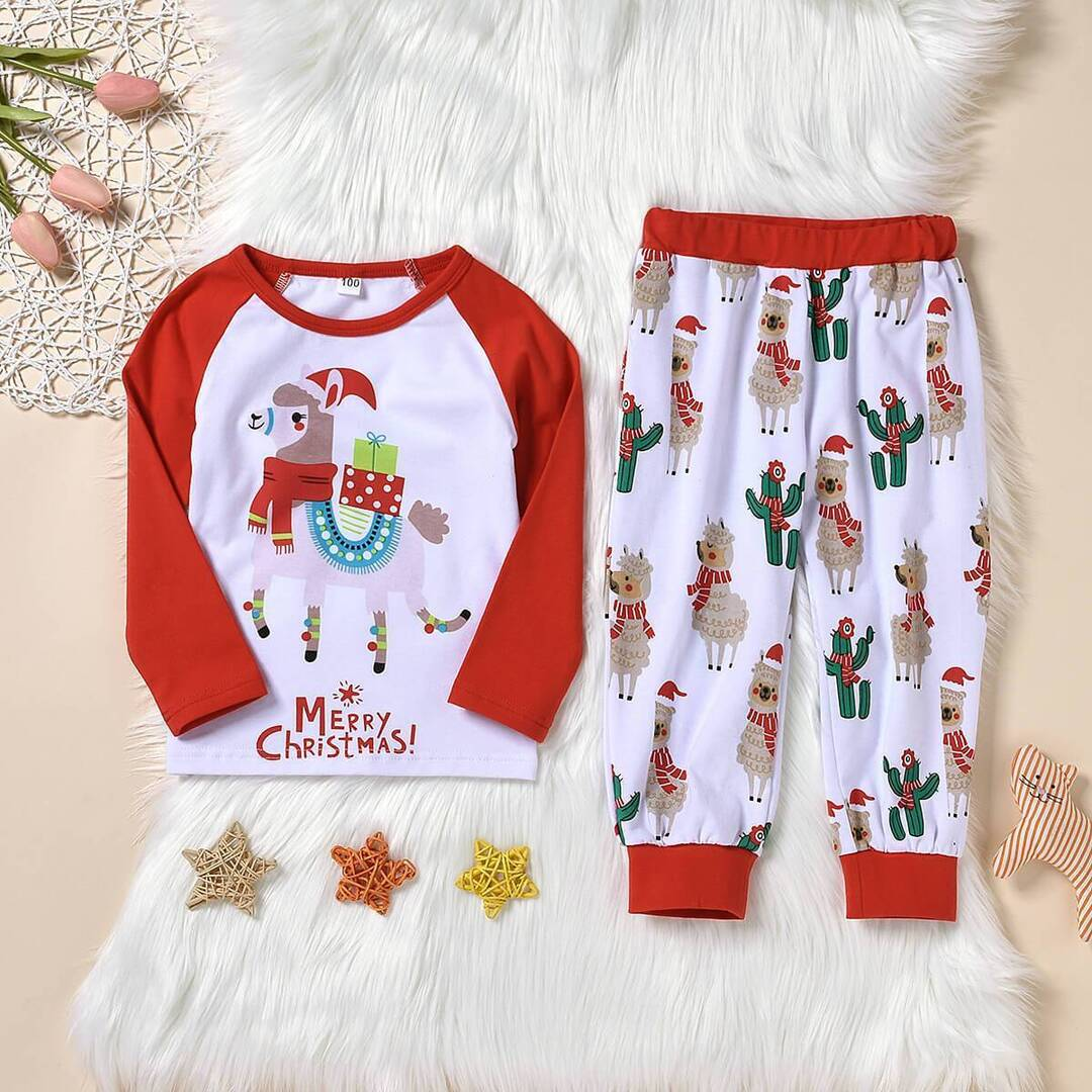 Christmas Alpaca Patterned Family Matching Pajamas Set