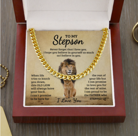 Stepson - My Lion - Cuban Link Chain