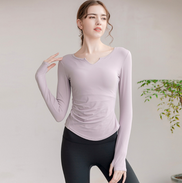 Nude fashion sports and fitness wear with chest pads T-shirt