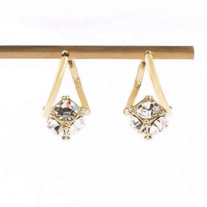 LAST DAY 49% OFF-Diamond Round Stud Earrings🎁The Best Gifts For Your Loved Ones💕