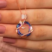 Hot Woman Crystal Rose Necklace