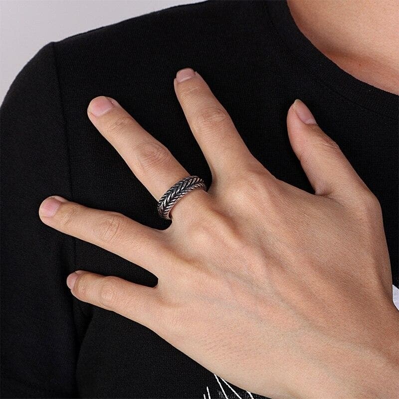 TWIST -RING