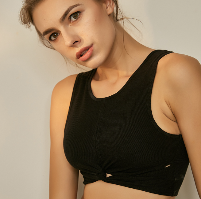 Highly elastic quick-drying knotted ribbed bra