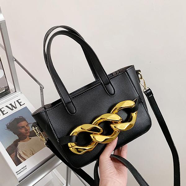 Chicinskates Vintage Portable Cross-Body Acrylic Chain Tote Bag