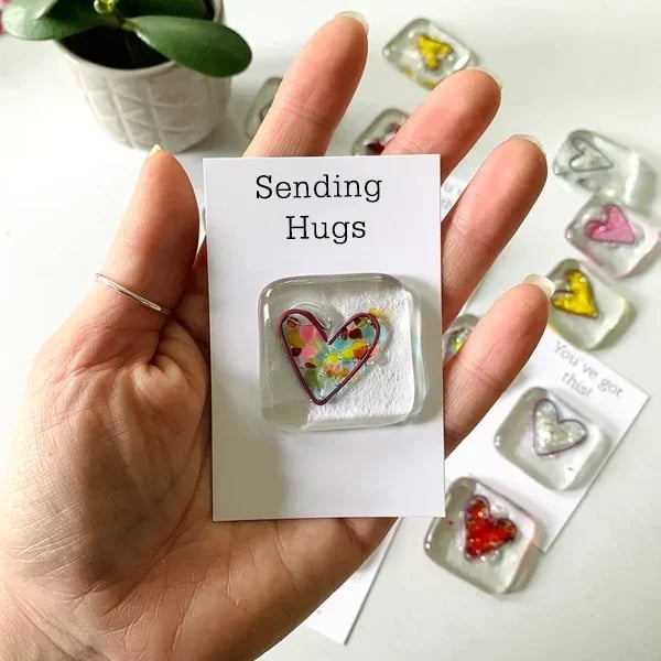 🔥Last day 70% OFF🔥💝Fused Glass Heart Pocket Token