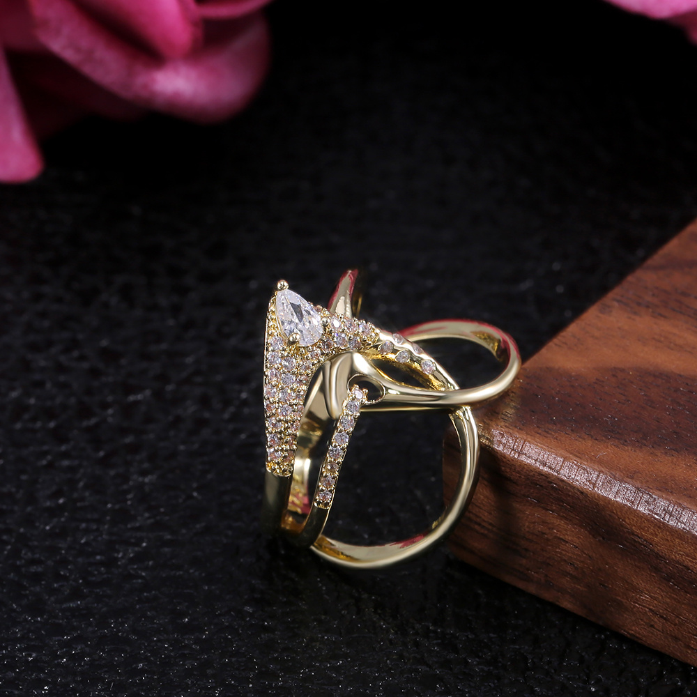 Luxury Irregular Magical Witch Ring