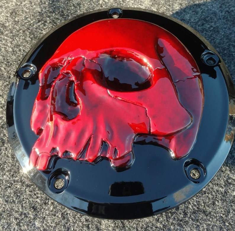 Harley Davidson derby clutch cover with 3D twisted skull
