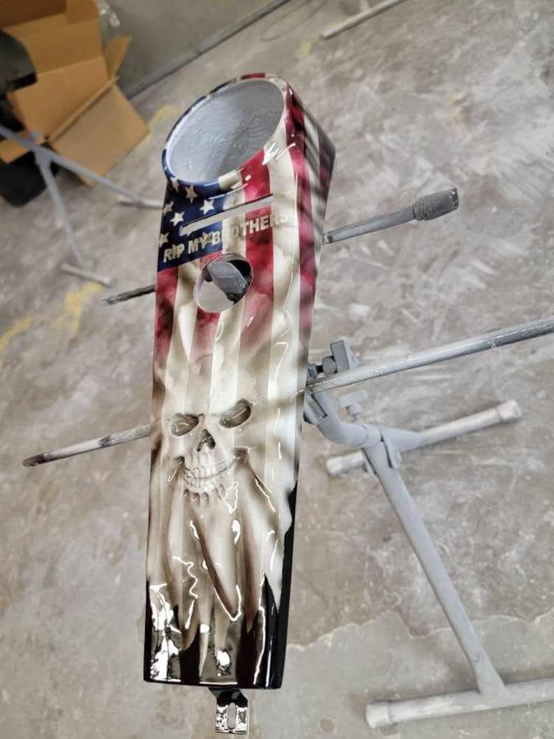 Harley Motorcycle Softail 3D Color Drained American Flag Skull Harley-Davidson Console