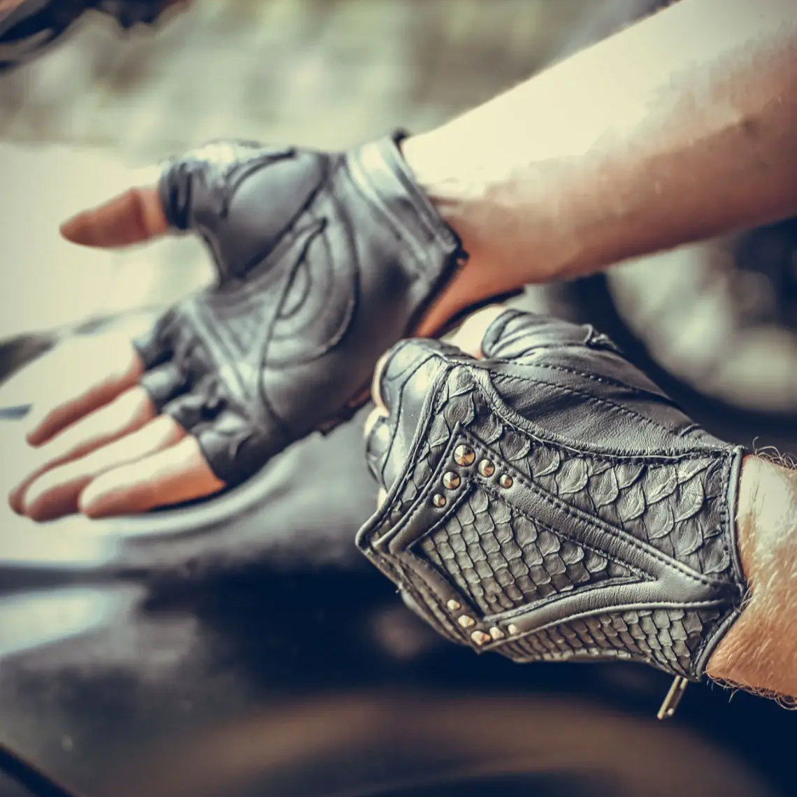 Dragon Scale fingerless leather gloves- Unisex
