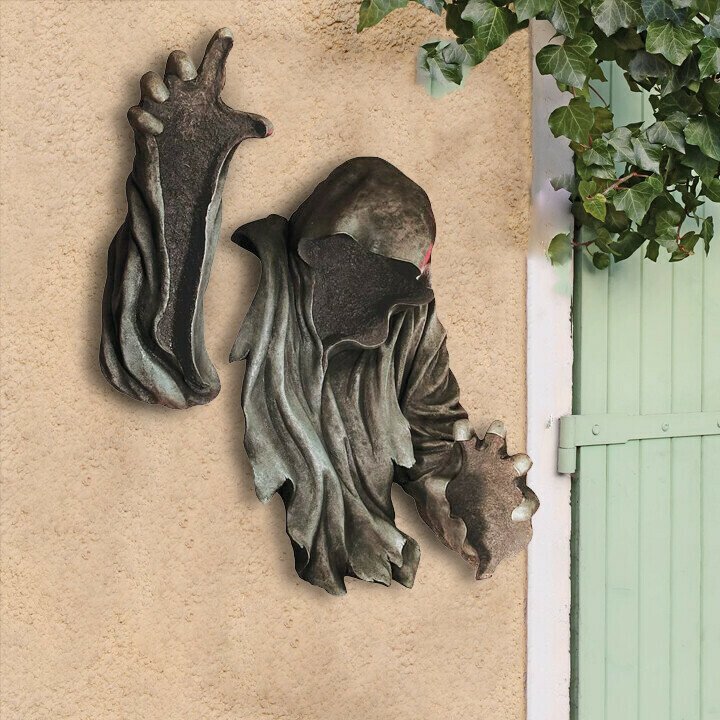 Design Toscano The Creeper Wall Sculpture