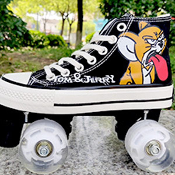 Chicinskates Cartoon Black Canvas Double-Row Roller Skates