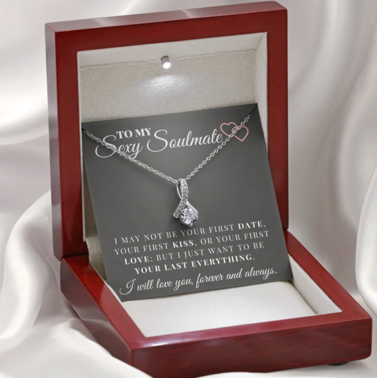 Soulmate - Sexy - Alluring Necklace