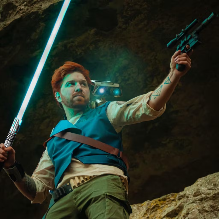 Mandalorian Inspired Lightsaber With Color Changing Blade & Realistic Sound Effects For Cosplay