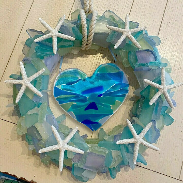 Colorful sea decoration wreath