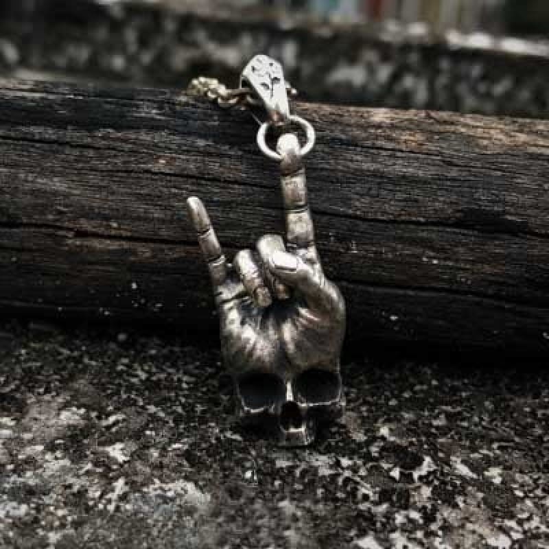 Skull Hand Necklace 