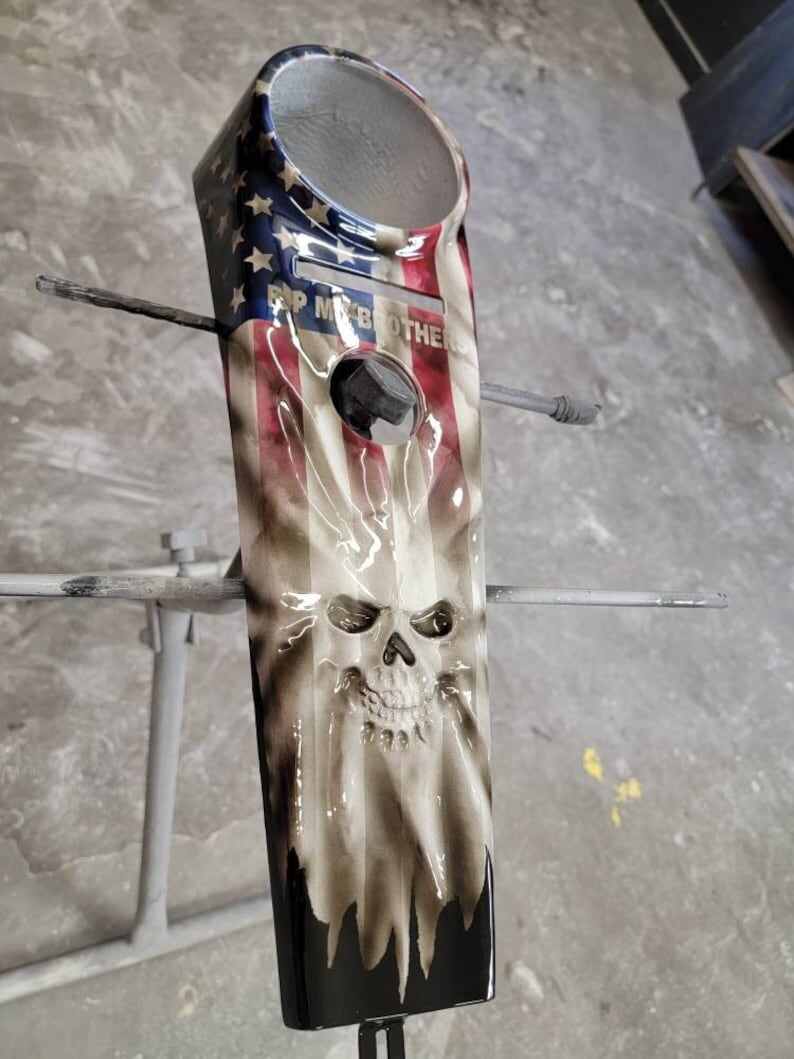 Harley Motorcycle Softail 3D Color Drained American Flag Skull Harley-Davidson Console