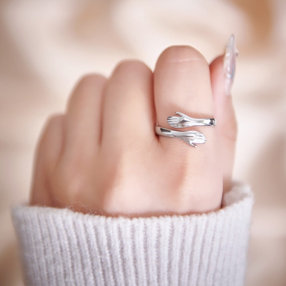 [Buy 1, Get 1 FREE] - Warm Embrace Hug Rings Set