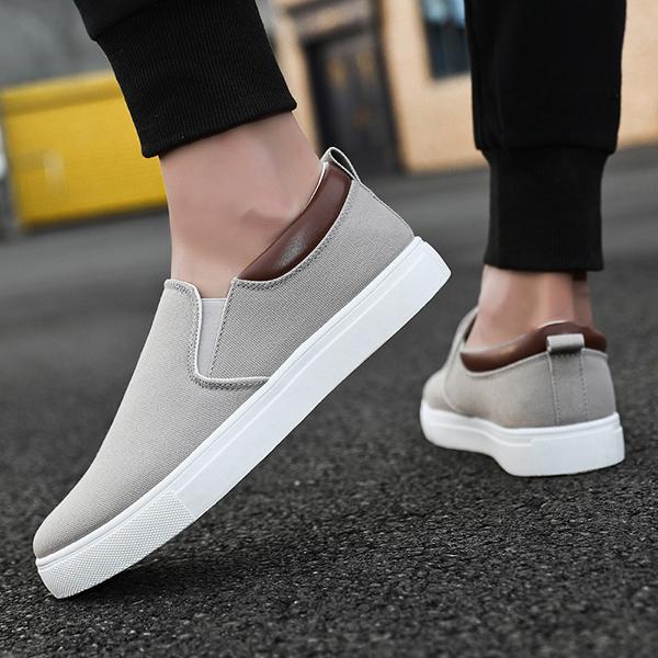 Chicinskates Men's Comfy Slip-On Canvas Flat Shoes