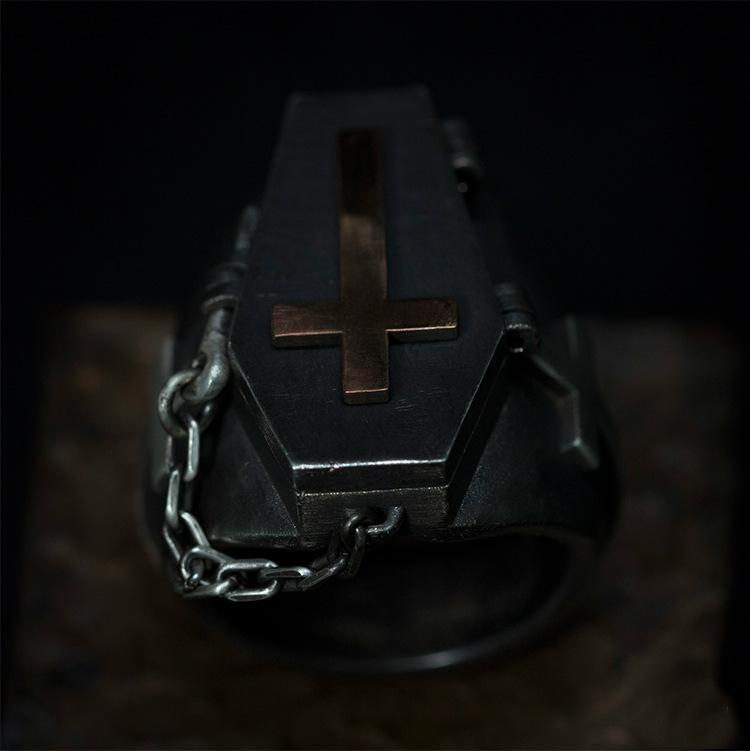 Coffin Couple Skeleton Ring