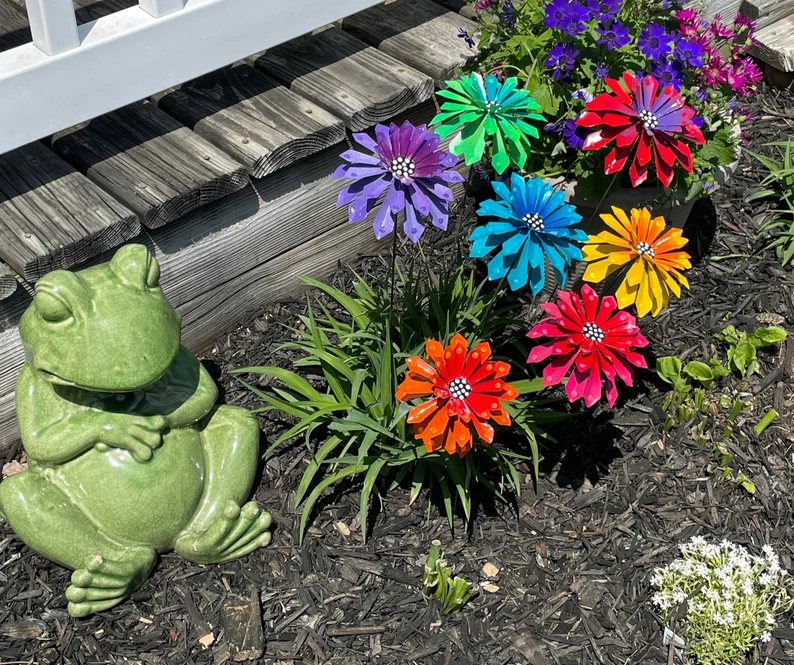 🌹Metal Flowers Garden Stakes