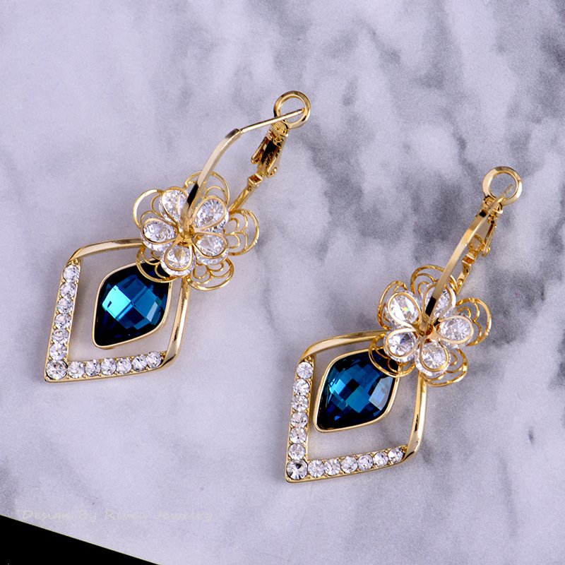 💖2022 Best Gift- 40% OFF🌹Flower Zircon Rhombic Sapphire Drop Earrings