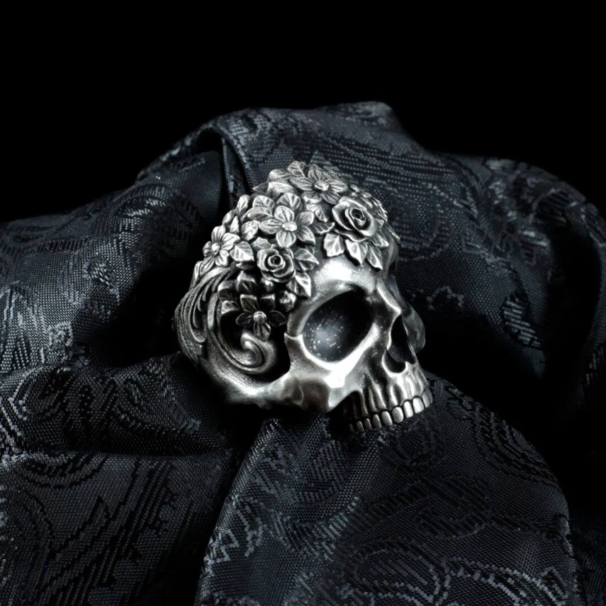Unique 925 Silver Gothic Skull Rose Knight Ring