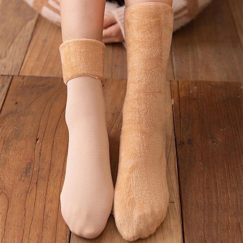 (🔥Last Day Promotion-SAVE 50% OFF) 3Pairs/Pack Thickening & Velvet Snow Socks Fleece Lining Thermal Socks --BUY 3 GET 15% OFF & FREE SHIPPING