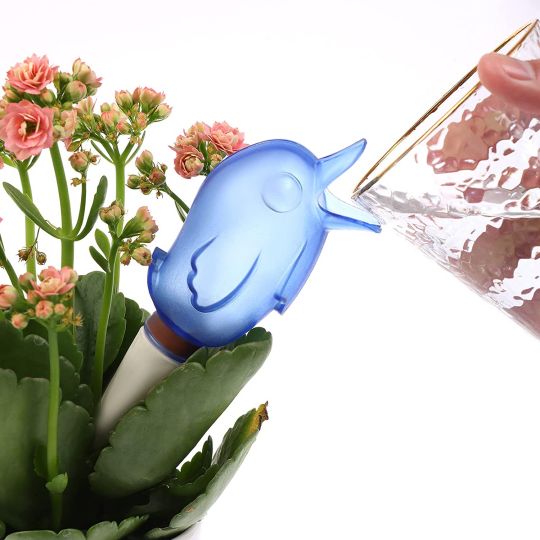 (🔥Last Day Promotion-SAVE 50% OFF) Self Watering Spike Planter Drip Watering Bird (Set Of 4 Pcs)-BUY 2 SETS FREE SHIPPING