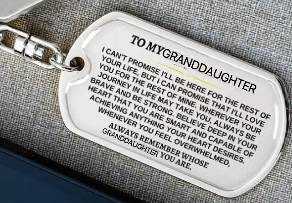 (Last Day 49%) To My Grandson – Remember Whose Grandson You Are – Unique Keychain