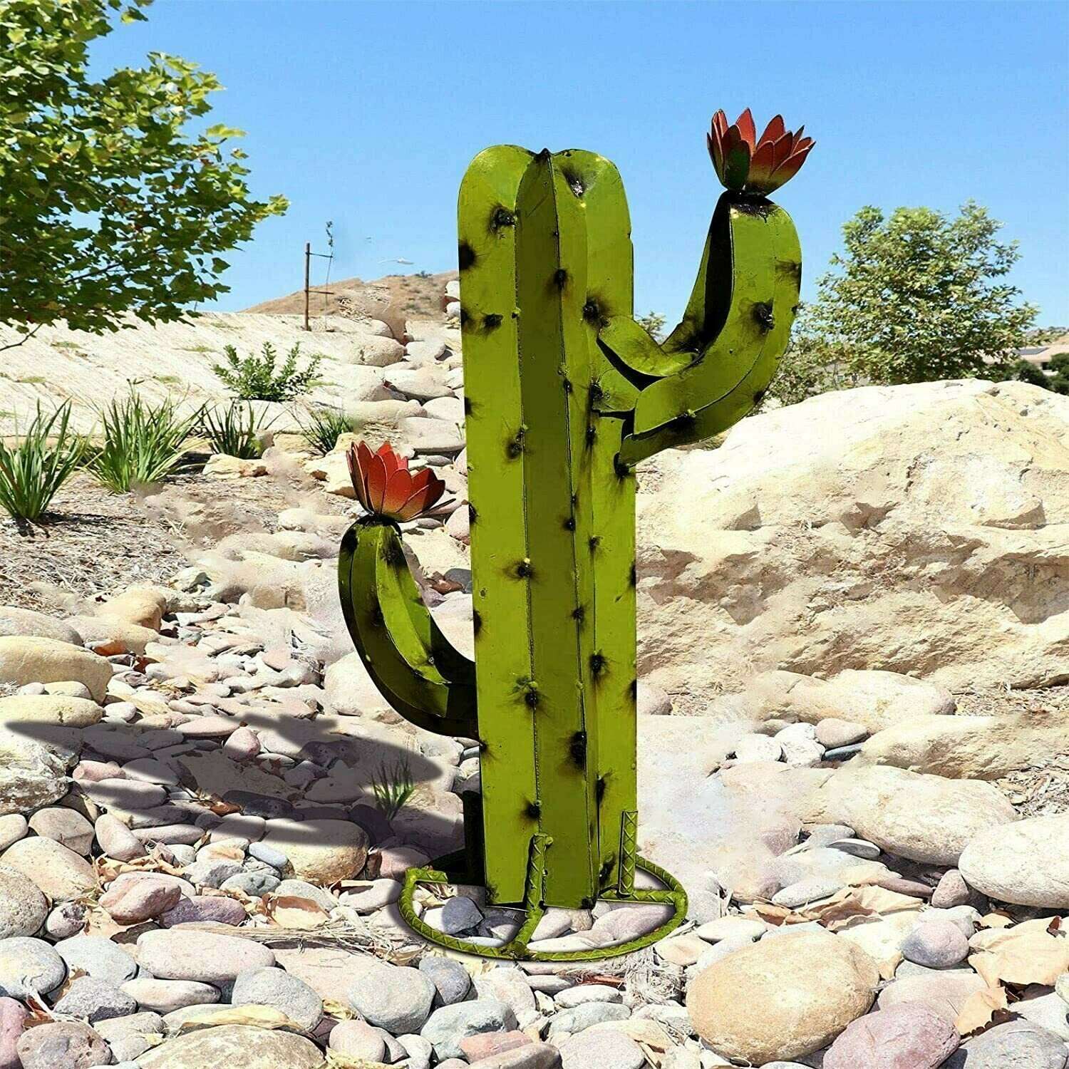 Metal Cactus Plant