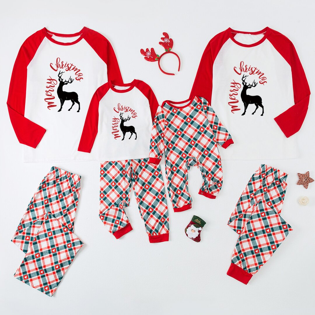 Merry Christmas Elk CFamily Pajamas Sets