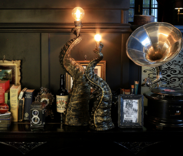 Magic Touch Octopus Tentacle Cthulhu Mythos Fantasy Steampunk lamp
